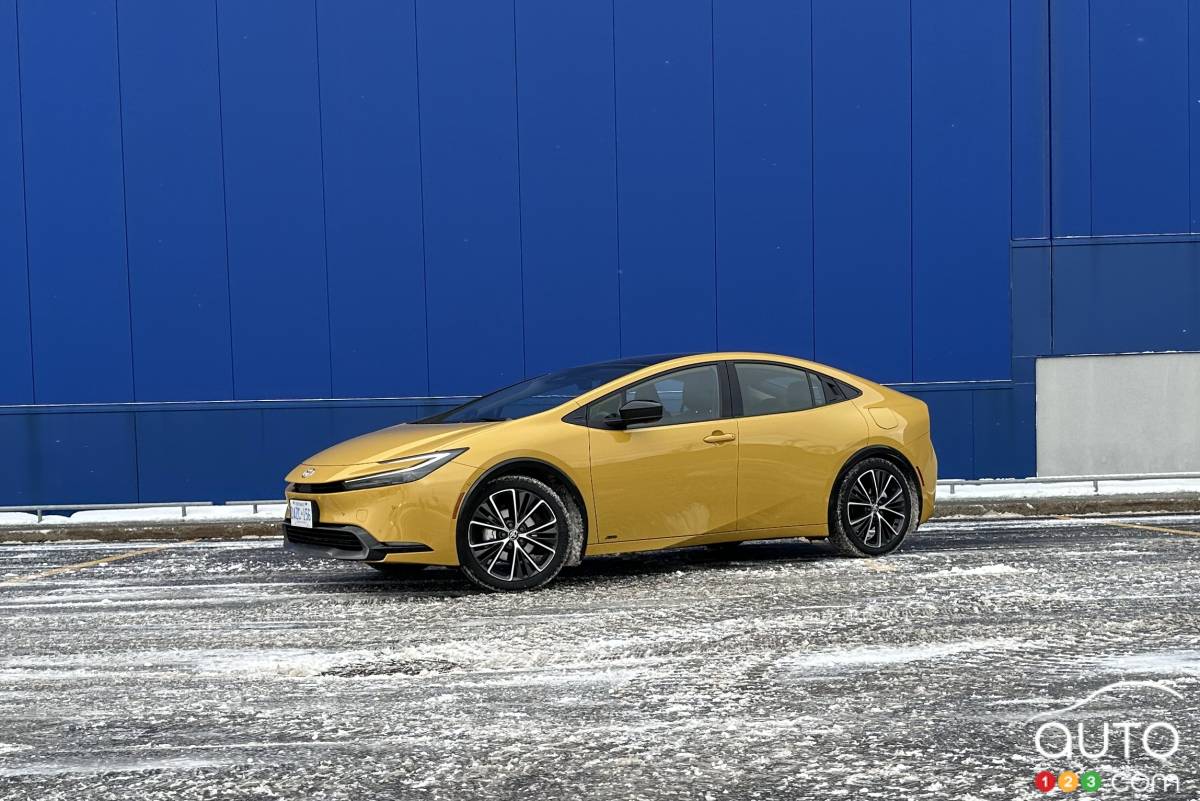 Toyota Prius AWD 2024, essai routier hivernal : un aperçu - L’Écho de ...